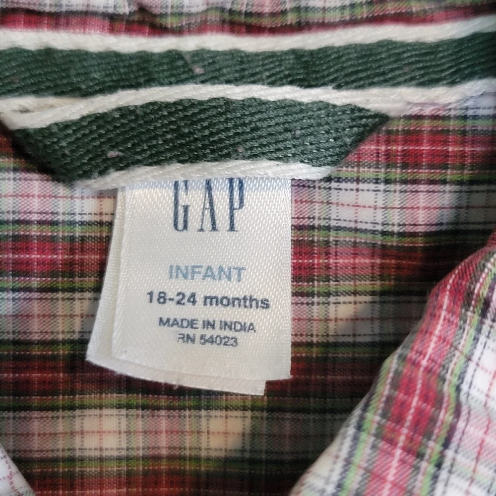 🔥5 FOR $25🔥Baby Gap Button Down Plaid Onesie 18-24M